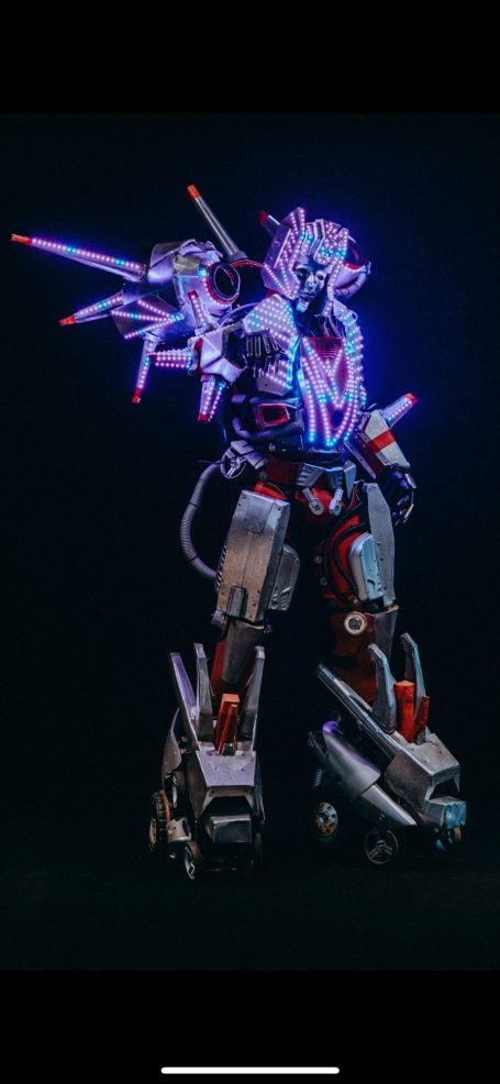 robot lumineux, géant, transformers